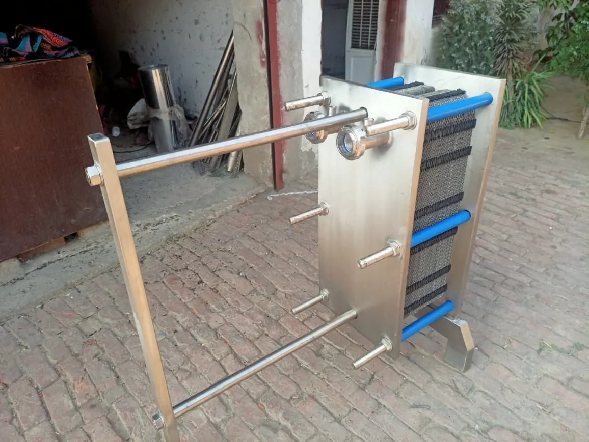 Plate heat exchanger for milk chilling plant
