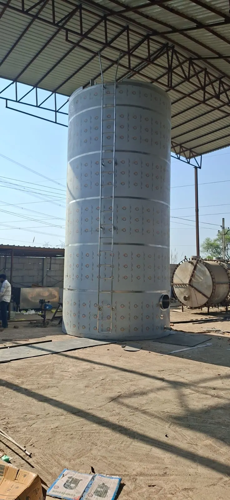 Cold storage plant tank